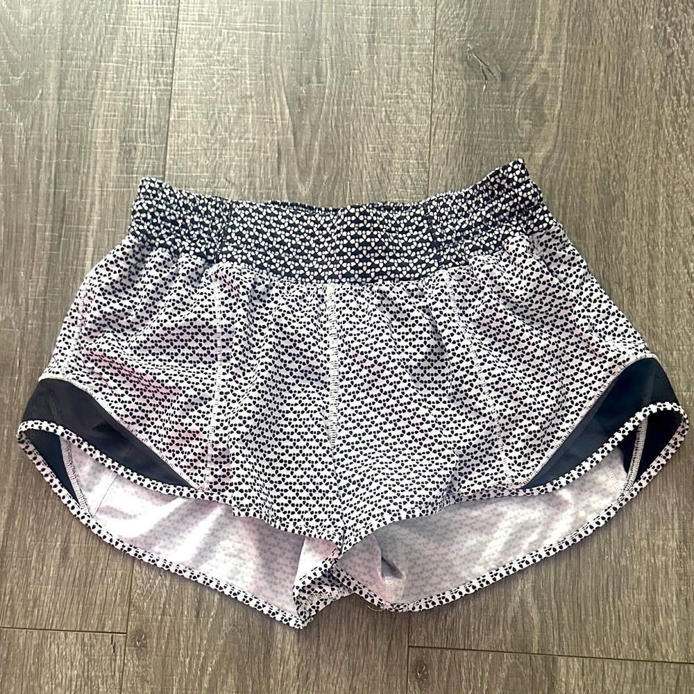 Lululemon Hottie Hot Shorts